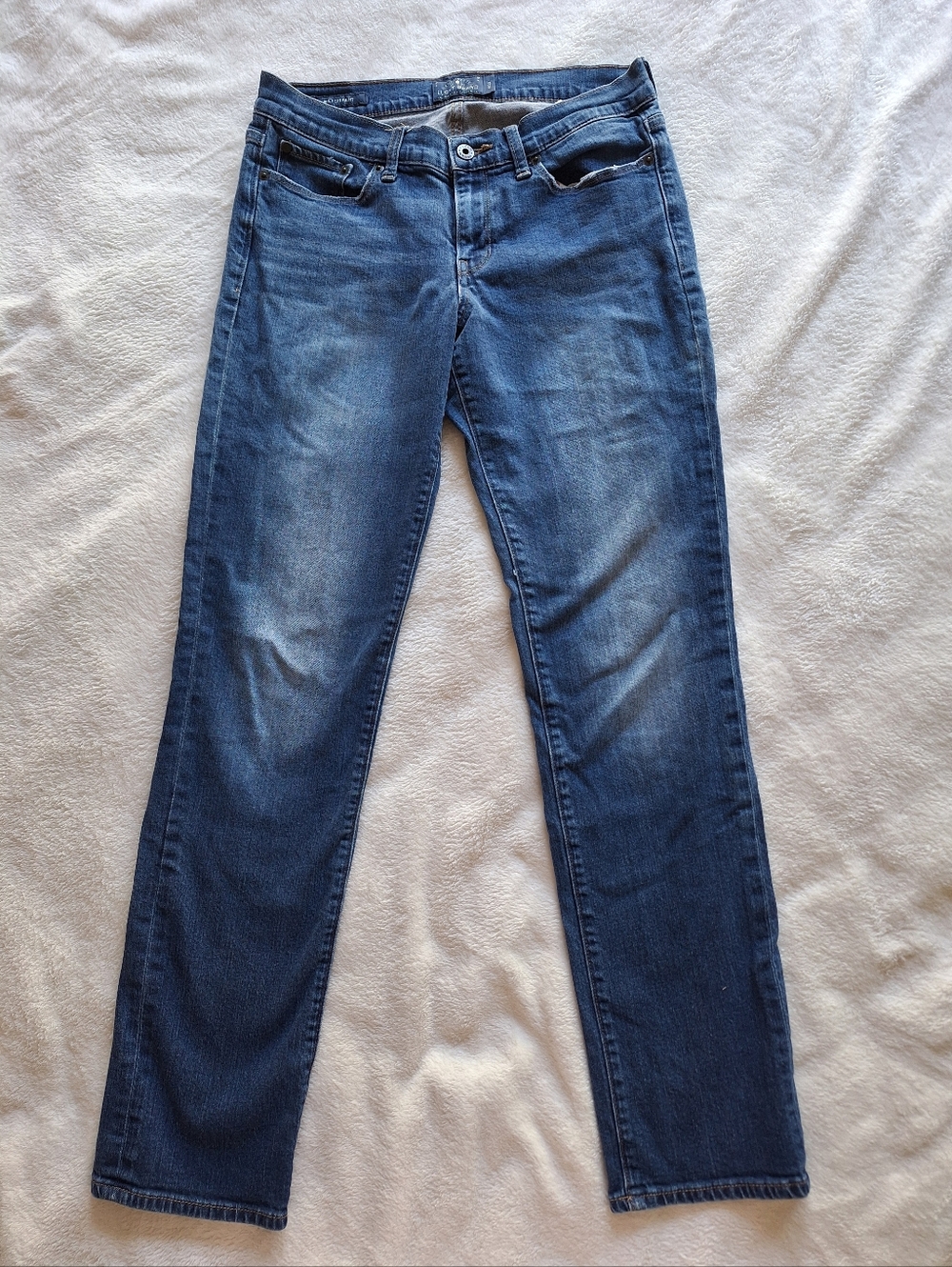 Lucky Brand Sweet Straight Leg Jeans Medium Wash Women’s Size 6/28 - Inseam 30